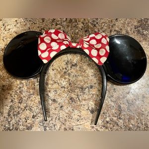 Vintage 1990’s Minnie Mouse Ear Headband.